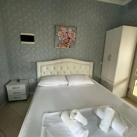 Mirela's Center Appartement Tirana